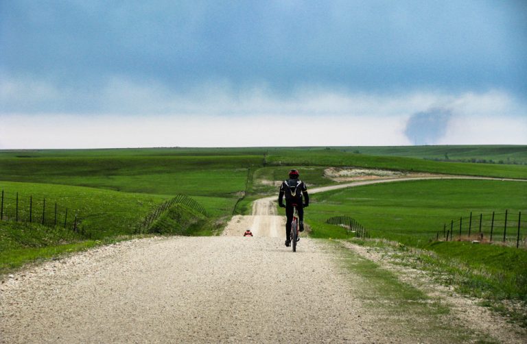 flint hills gravel cycling